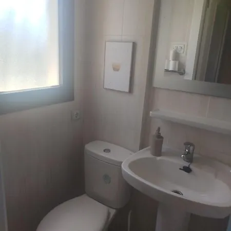 Estudio 2 Personas Con Piscina En Lägenhet *